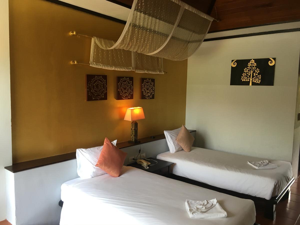 Circle Phuket Resort & Spa 카말라 비치 외부 사진