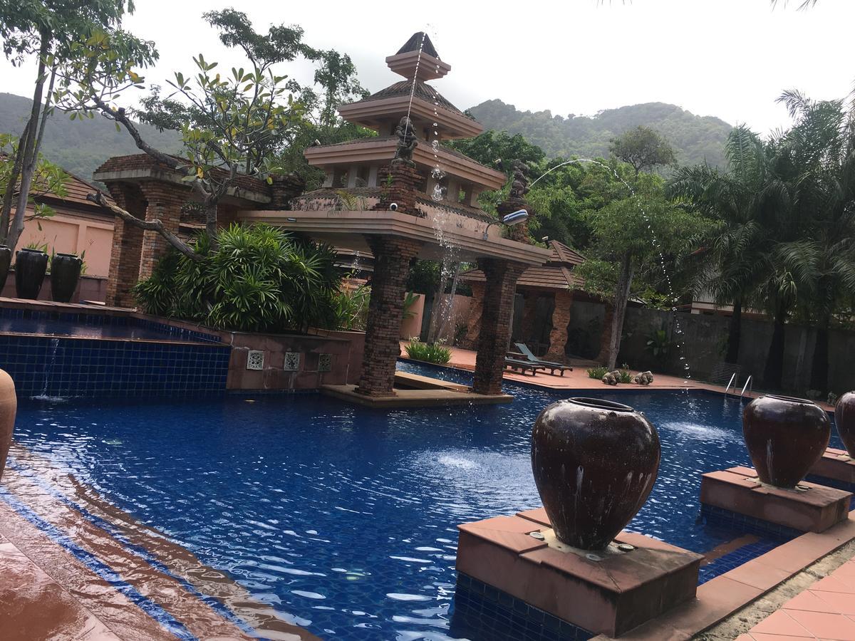 Circle Phuket Resort & Spa 카말라 비치 외부 사진